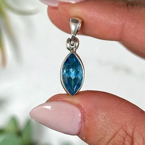 Sterling Silver Blue Topaz Pendant - #1
