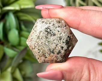 Garden Quartz Hexagon | 12g | - #4 (Polished Green Crystal Carving, All Chakras, Balance)