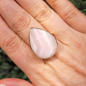 Mangano Calcite Adjustable Ring - UV Reactive - 925 Sterling Silver