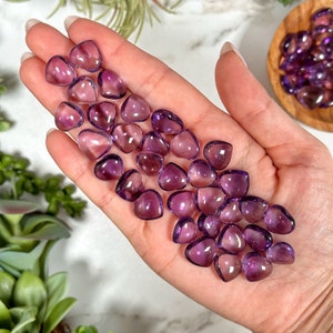 Mini High Quality Amethyst Heart - Third Eye or Crown Chakra - No. 227