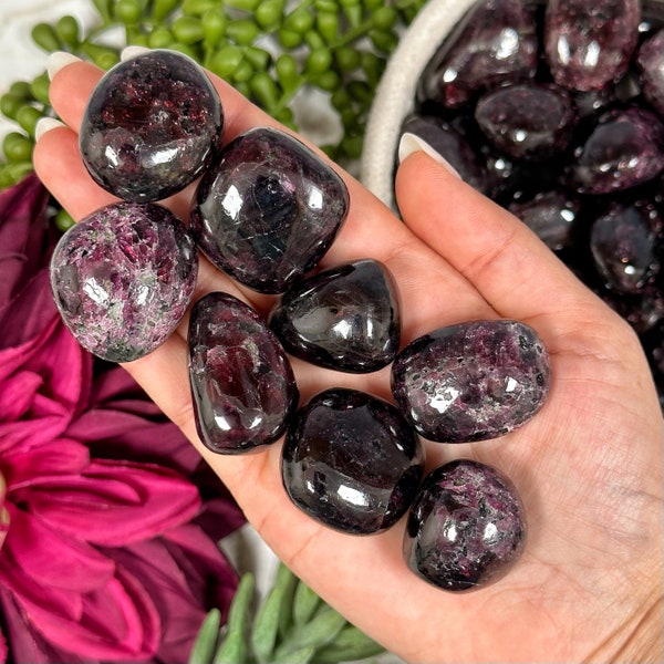 High Quality Garnet Tumble - Rhodolite - No. 452