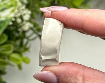 GeoTac Gem-Tack Mineral Putty | 5 1/2 in Stick | - (Mineral Mounting Crystal Safe Display Tool for Stabilizing Specimens) Geo-Tac Gem Tack