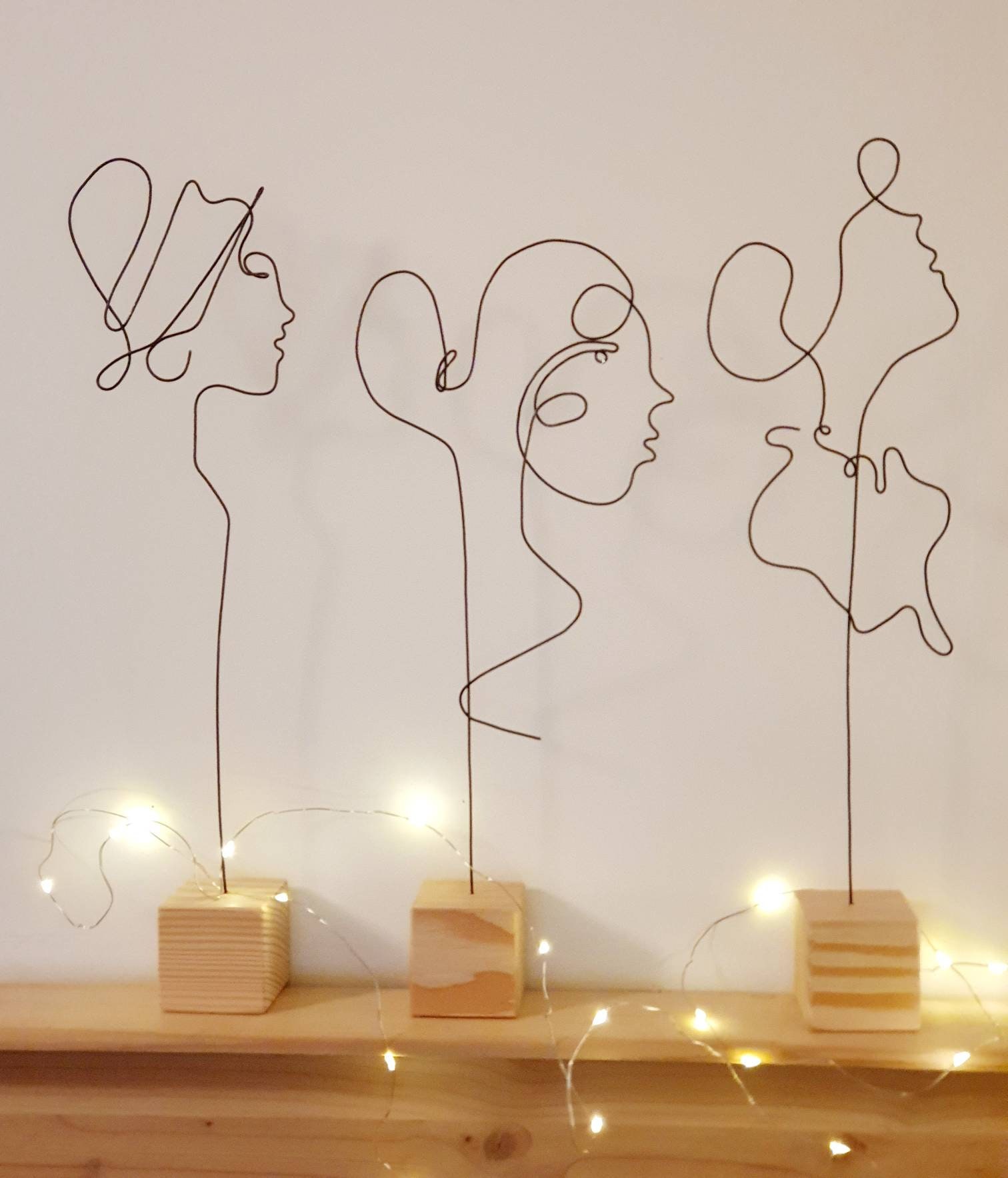 Femmes Fil de Fer|Profil Femmes en Fer Recuit|Women in Wire|Wire Art|Wire Wall Art|Décoration Murale