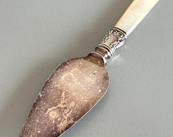Antique Cheese Knife Spreader Silverplate Mother of Pearl Handle