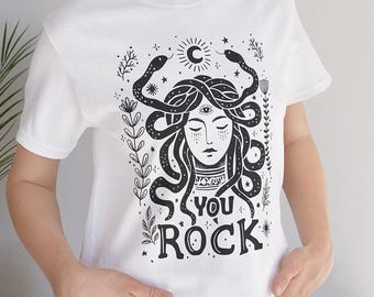 Medusa T-Shirt: Greek Mythology Snake Goddess Graphic Tee