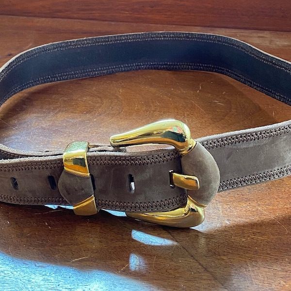 Vintage suede belt | Light brown with 5 holes | chunky gold buckle | wide belt | size medium, casual belt