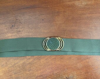 80s Green Belt | Elastic with Bold Brass Buckle | Snakeskin Center | Size Large | MTV FASHION | Adjustable waist