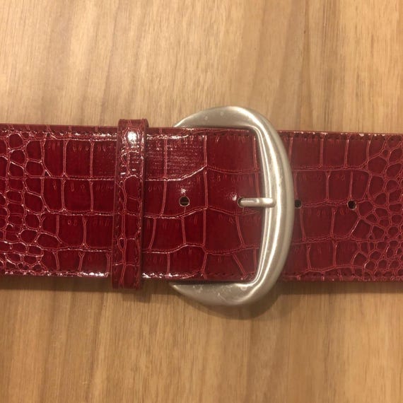 Ann Taylor Loft Red Croc Embossed Leather Belt With Silver  display picture 2