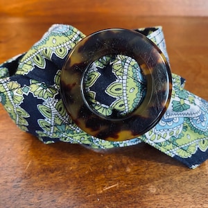 Vera Bradley Green Paisley Fabric Belt With Tortoiseshell Accent Buckle 45&quot;