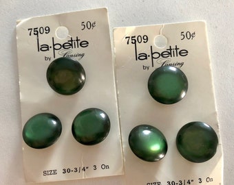 Vintage small buttons | deep green | plastic buttons | fashion buttons | cute hole on back | new old stock | smooth finish | 3/4 inch