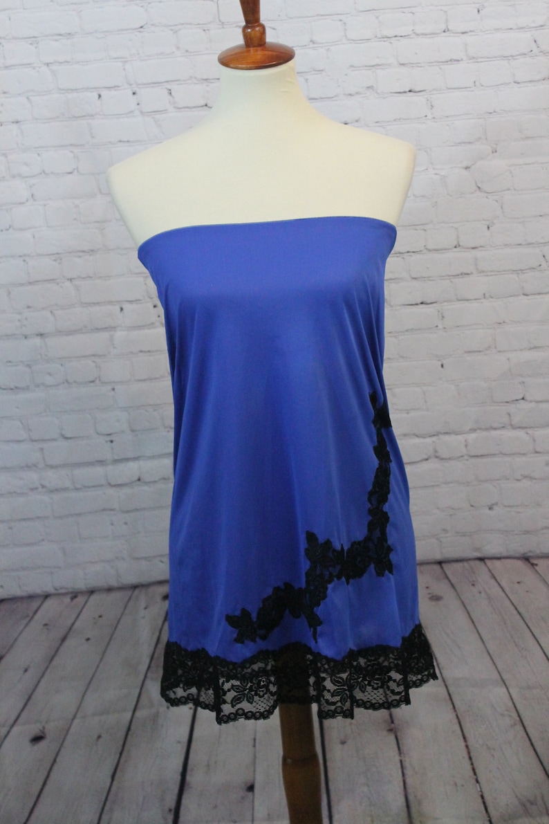 silky royal blue with black lace Blue Lacey half Slip| size small 1970 Seamprufe | satin