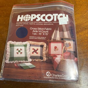 Charles Craft Hopscotch Aida 14 Count Cross Stitch Fabric 15&quot; X 15&quot; 100% Cotton