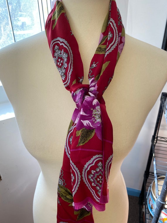 Adrienne Vittadini scarf | fringed edges | 53" by 