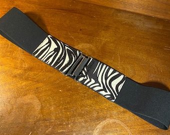 VTG Chico’s zebra Pattern Metal Link Waist statement belt adjustable Vintage Chico main image 3