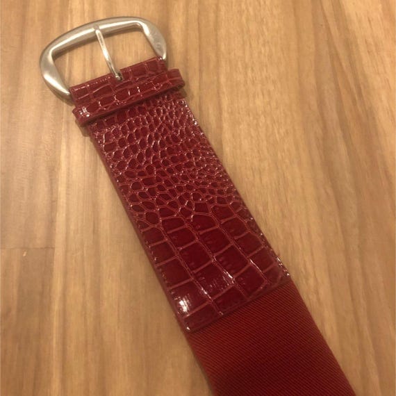 Ann Taylor Loft Red Croc Embossed Leather Belt With Silver 