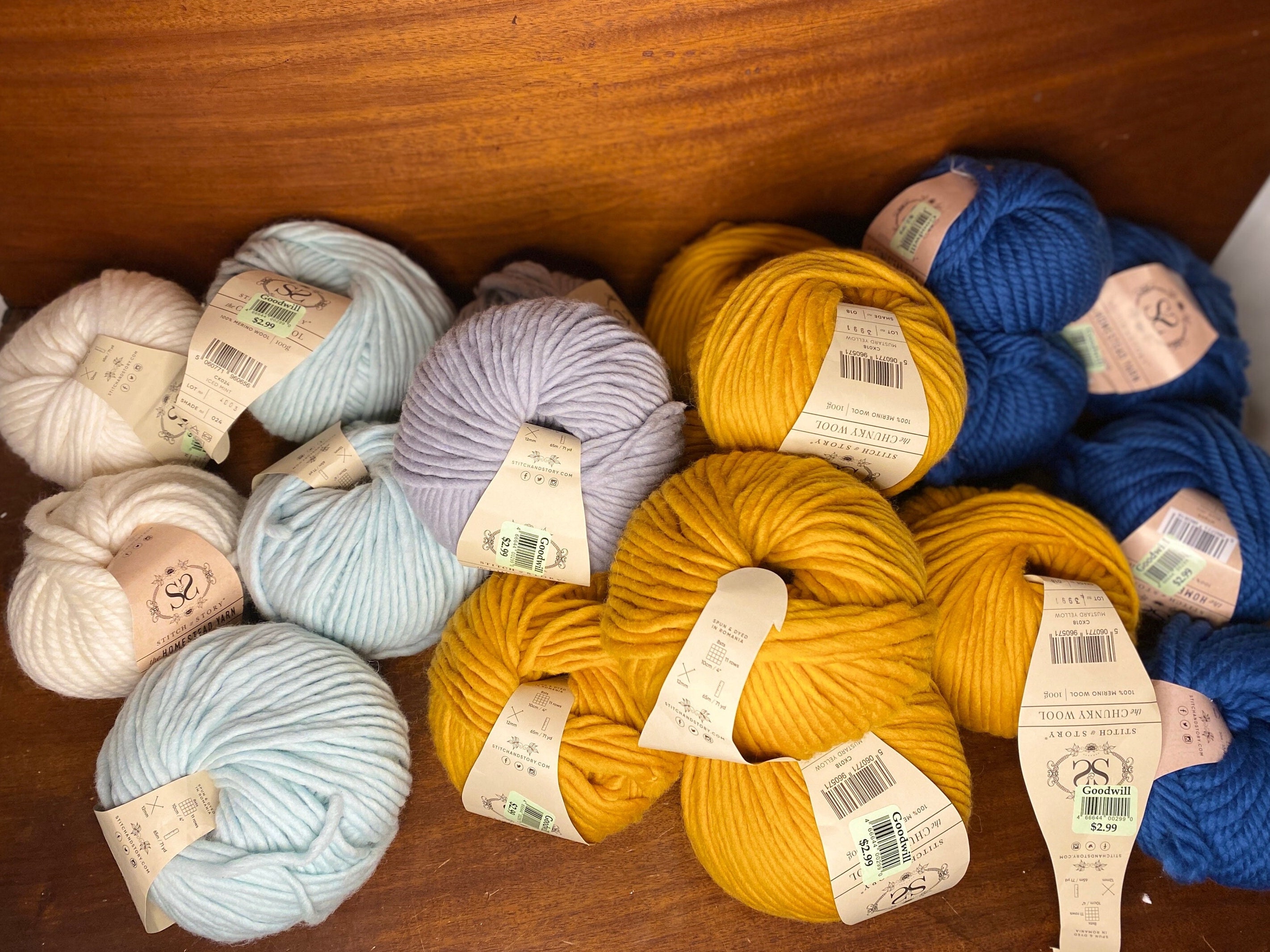 Lemonwood Iris Yarn Box