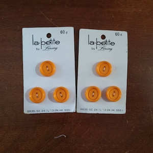 Vintage small buttons | orange | plastic buttons | fashion buttons | cute 2 hole | new old stock | Lansing la petite textured | 5/8 inch