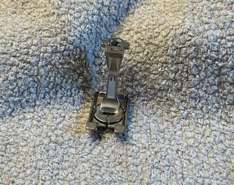 Genuine Bernina Old Style Presser Foot #41 Cordonnet Foot