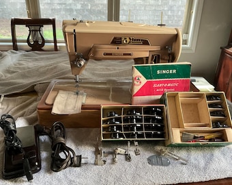 Singer 403a sewing machine cleaned and serviced Exc Cond w/Access SN NB943195