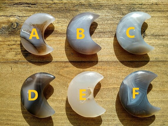 ご予約品◇希少✧ムーンシェイプ✧アイリスアゲートピアス B80