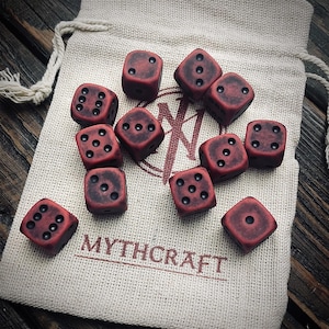 Dados redondos D6 mate antiguos, envejecidos, rojos, empapados en sangre y apagados / Wargaming / Dungeons and Dragons / Juegos de dados de Ancient Games / Dados D6