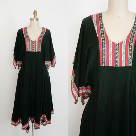 Vintage 1970s Handkerchief Dress - Black Scarf Dre