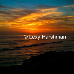 Sunset Ocean Digital Print – Vibrant Beach Photography Wall Art – Coastal Sunset Download