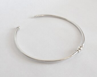 Solitaire Sphere Choker - Sterling Silver Flexible Wire Choker - Adjustable Silver Choker