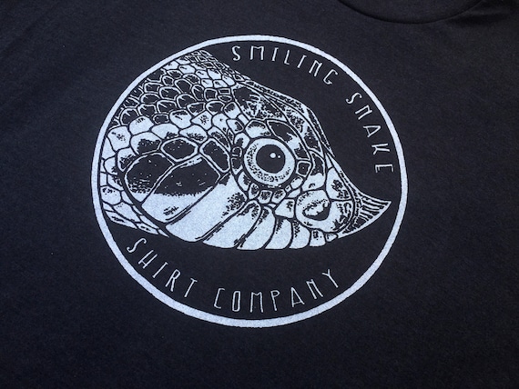 Smiling snake shirt company Clearance