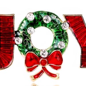 Serenity Gems Christmas JOY Brooch Pin – Festive Holiday Jewelry with Rhinestone Wreath, Red Enamel & Bow – Elegant Winter Accessory Gift