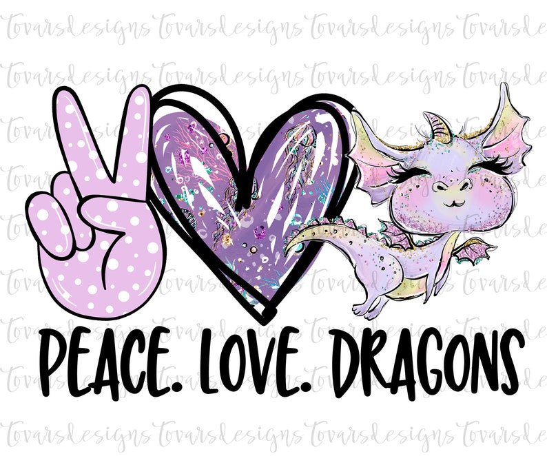 Puede incluir: Gr&aacute;fico de Paz, Amor, Dragones con un coraz&oacute;n morado, un signo de paz con lunares blancos y un drag&oacute;n morado con detalles de purpurina.