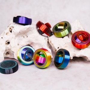 spinning top | anti-stress toy | stimming toy | desk toy | fidget toy | moving toy | concentration