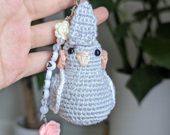 Custom Grey Cockatiel Crochet Keychain (w/ Customized Name) Amigurumi, Crochet bird, Gift for parrot lovers