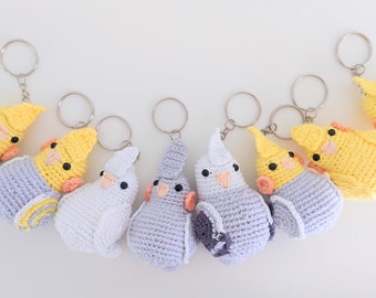 Custom Crochet Cockatiel Keychain with Name Tag, Crochet Amigurumi, Crochet bird, Gift for parrot lovers
