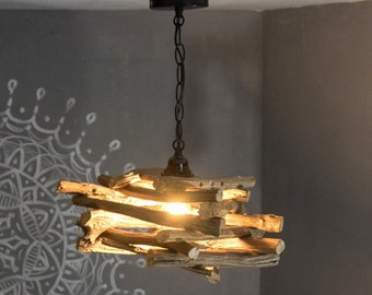 Houten hanglamp, drijfhoutlamp, plafondarmatuur, hanglamp, keukenverlichting, boerderijlicht, rustiek licht, houten balkenkroonluchter