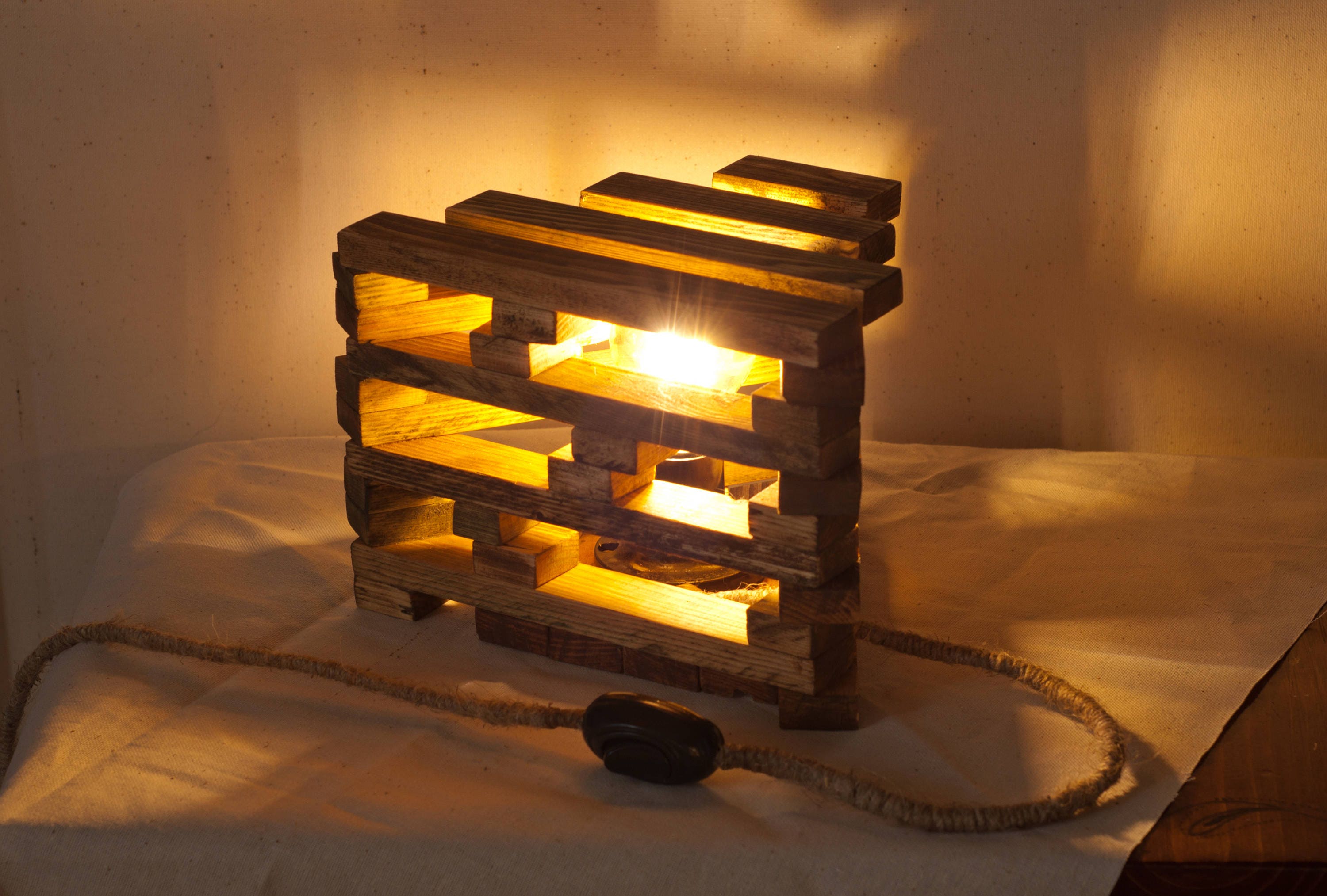 Holz Tischlampe Holzlampe natürliches Licht Atmosphäre | Etsy