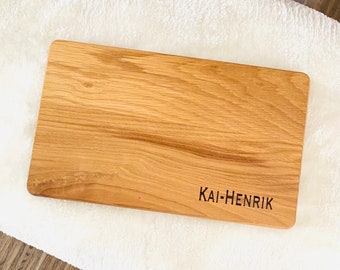 Oak cutting board with a name