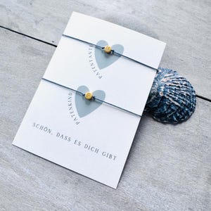 Tarjeta y pulsera personalizada madrina y ahijado / Una para ti una para mi / Regalo madrina / Pulsera con letras para dos