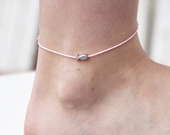 individual ankleband/anklet on macramé tape with fish