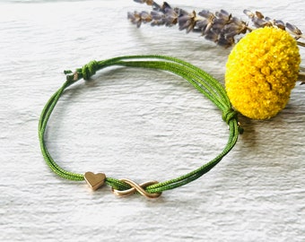 Infinity Symbol Heart Bracelet // Macrame Bracelet // Infinity Eternity // Gift for Partner