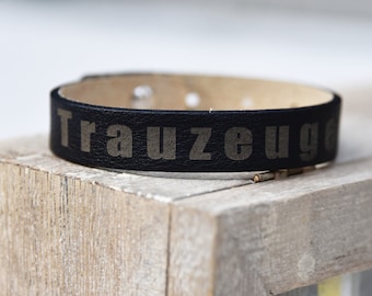 Best man bracelet // engraved leather bracelet // best man question // wedding leather bracelet // best man gift