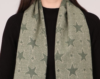 Green Repeat Star Scarf, Tasseled Blanket Scarf, Scarves for Women, Gifts for Her, Star Scarf, Winter Scarf, Warm Scarf, Wedding Shawls