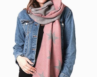 Pink Star Scarf, Reversible Star Scarf, Pleated Blanket Scarf, Minimalist Scarf, Star Print Scarf, Gifts For Her, Christmas Gifts for Women