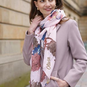 花柄プリントスカーフ、女性用スカーフ、彼女へのギフト、パーソナライズギフト、軽量スカーフ、女性用レトロ花柄プリント、母の日ギフト