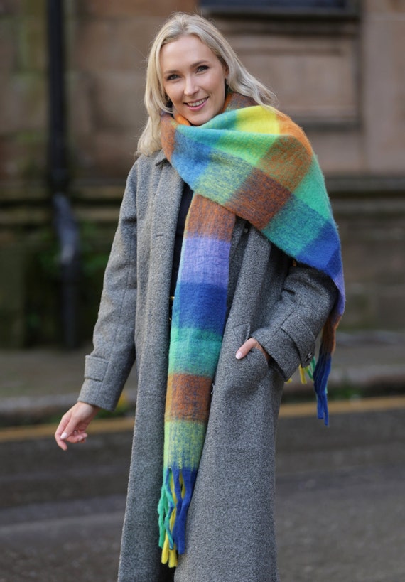Hawkins Women's Chunky Oversized Scarf – Thick Knit Wooly Plaid Shawl Wrap With Tassels