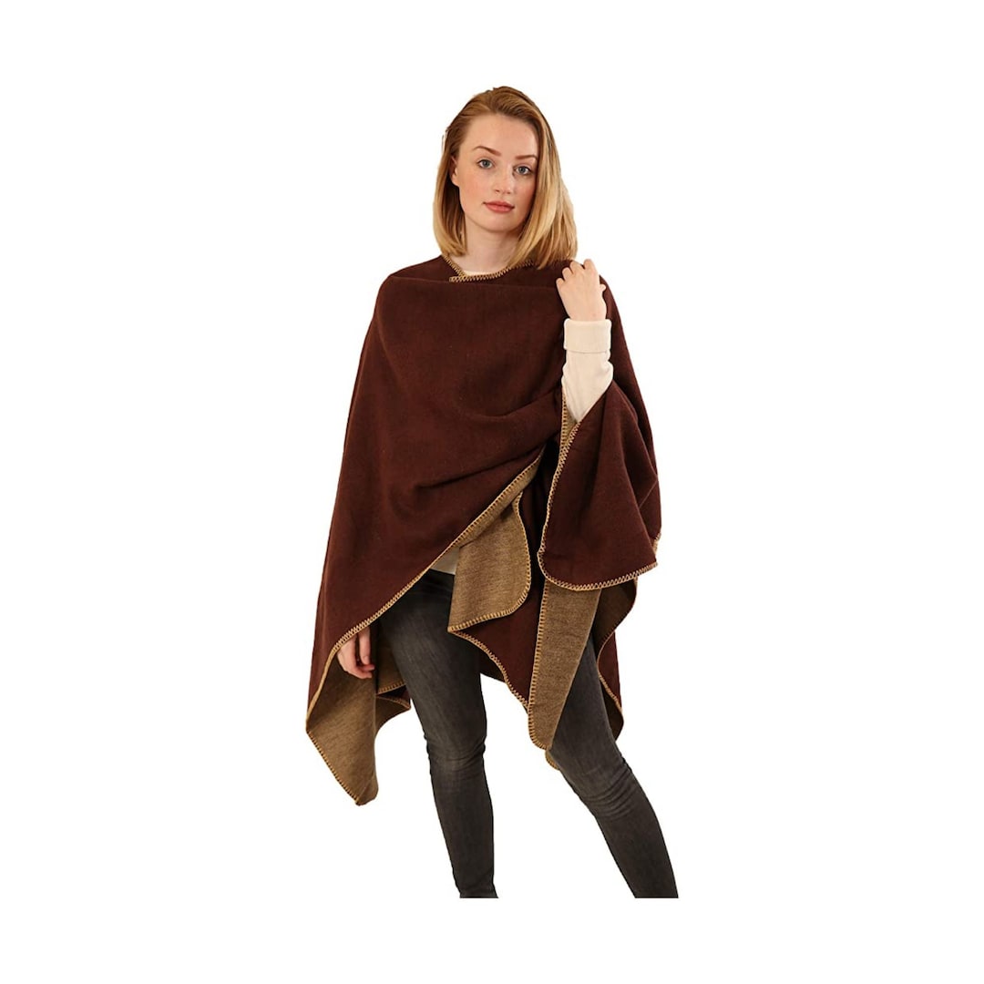 Ameri　UNDRESSED HANDY OVER PONCHO Llama Wool Unisex South American Handwoven Hooded Poncho