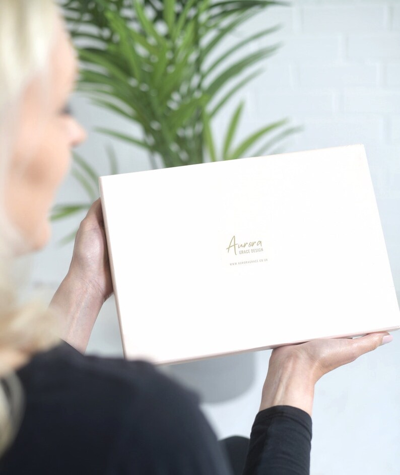 Personlig blommig halsduk, halsdukar för kvinnor, silverfolietryckt halsduk, present till henne, lätt halsduk, bröllopssjal, present till mamma bild 6