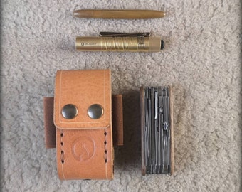 VICTORINOX® SWISSCHAMP Leather Sheath with Elastic Bands