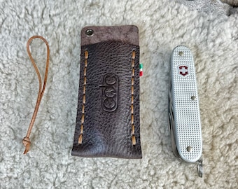 Victorinox® EDC Pocket Sheat 2 - 3 Layers + Lanyard (ALOX)