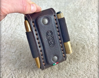 LEATHERMAN® MULTITOOL DeLuxe Leather Sheath (Pockets for Bits,Extender & Flashlight) [ 2 Elastic Bands ]